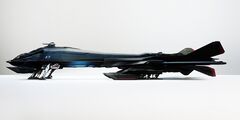 Seitenansicht links des Aegis Dynamics Retaliator Base und Retaliator Bomber